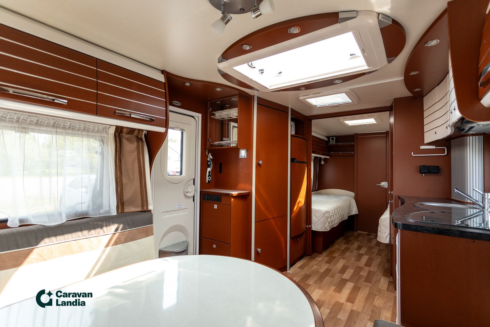 Kuva 8, Dethleffs Beduin 655 V ** ALDE, ERILLISVUOTEET, MOVER, TAKA-WC **