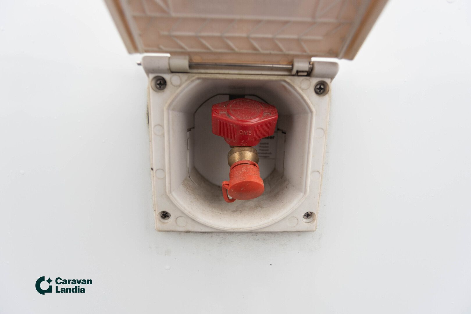 Dethleffs NOMAD 730 FKR ** ALDE, KERROSVUODE, AURINKOPANEELI **, kuva 24