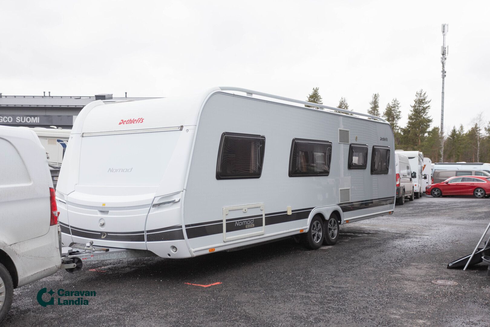 Dethleffs NOMAD 730 FKR ** ALDE, KERROSVUODE, AURINKOPANEELI **, kuva 5