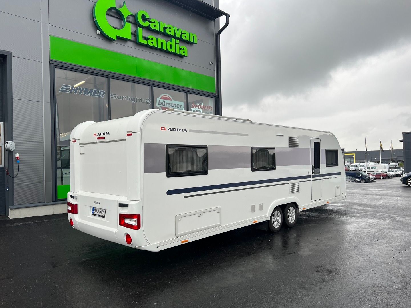 Kuva 4, Adria Alpina 763 UK 763 UK ** ALDE, ILMASTOINTI, KERROSVUODE **