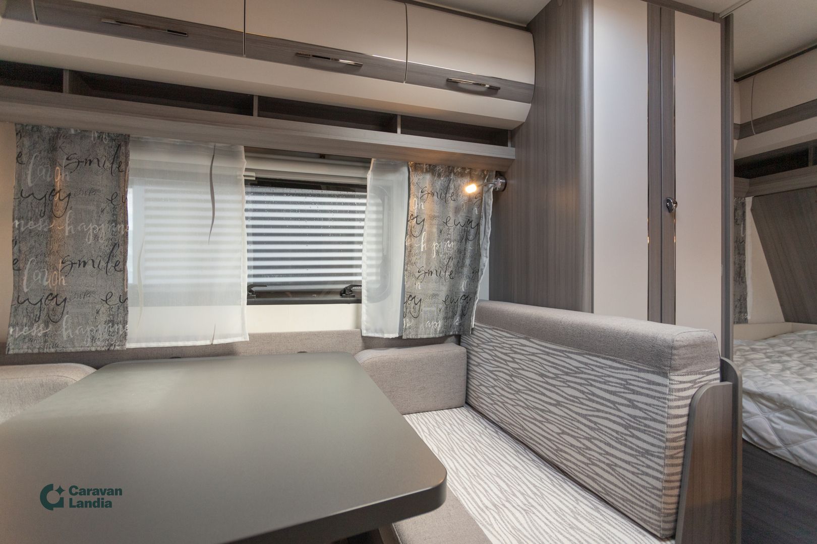 Hobby ONTOUR 390 SF ** TRUMA, PYÖRÄTELINE, LATTIALÄMMITYS **, kuva 7