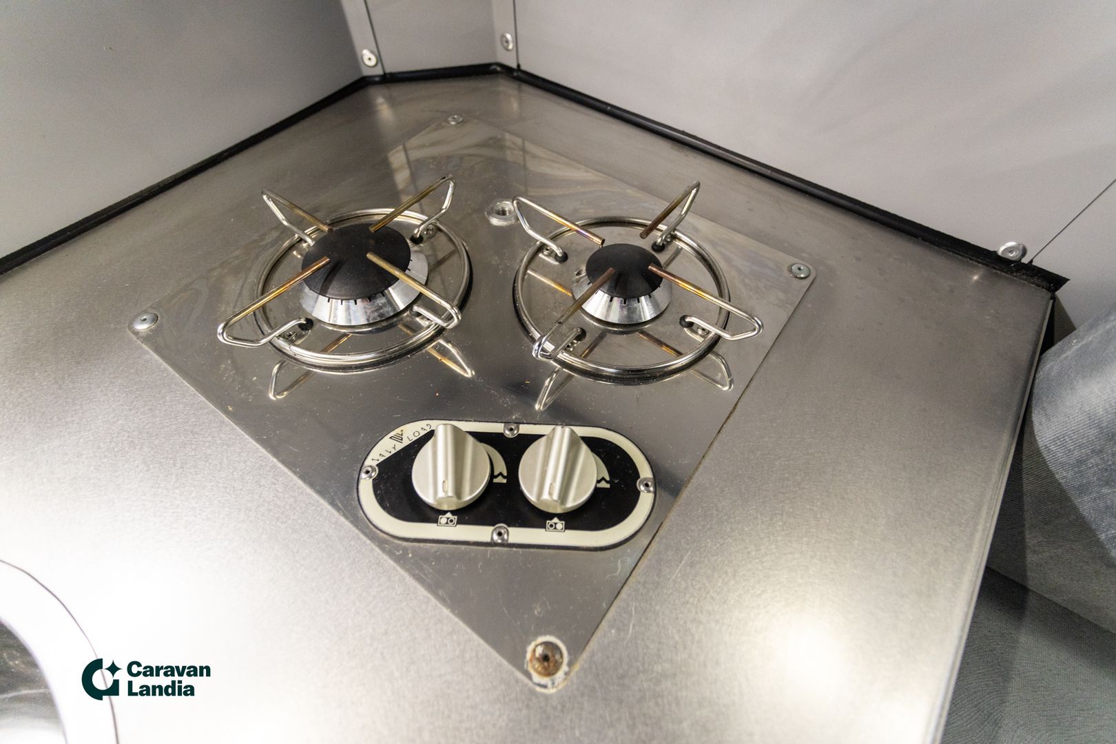 Kuva 18, Crawler Trc 458 ** HUIPPU HARVINAISUUS, TRUMA, TAKAKEITTIÖ, NOSTOKATTO **