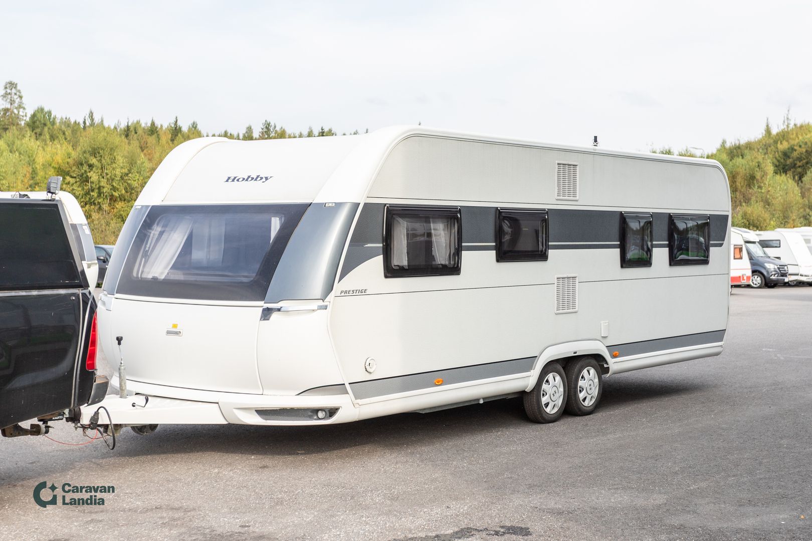 Kuva 4, Hobby 650 KFU Prestige ** ALDE, PITKITTÄINEN-PARIVUODE, KERROSSÄNKY **