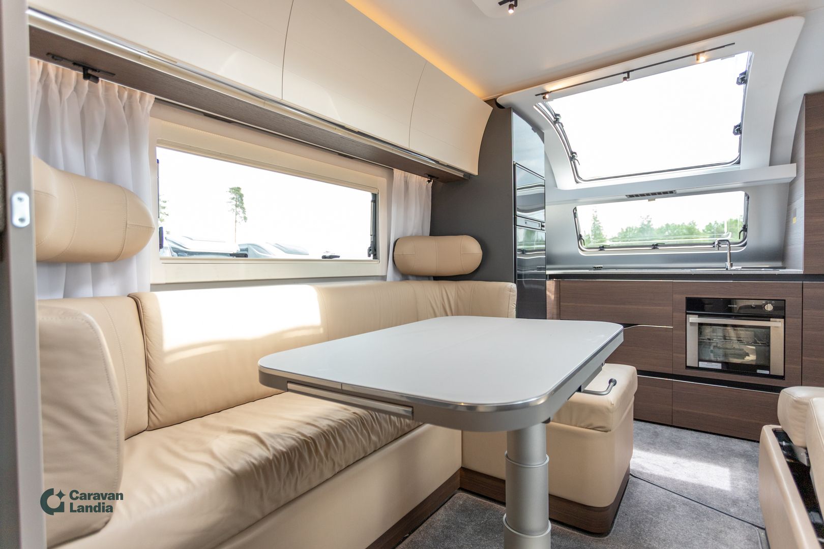 Adria Alpina 903 HT ** ETUKEITTIÖ, KERROSVUOTEET, ALDE, ILMASTOINTI **, kuva 7