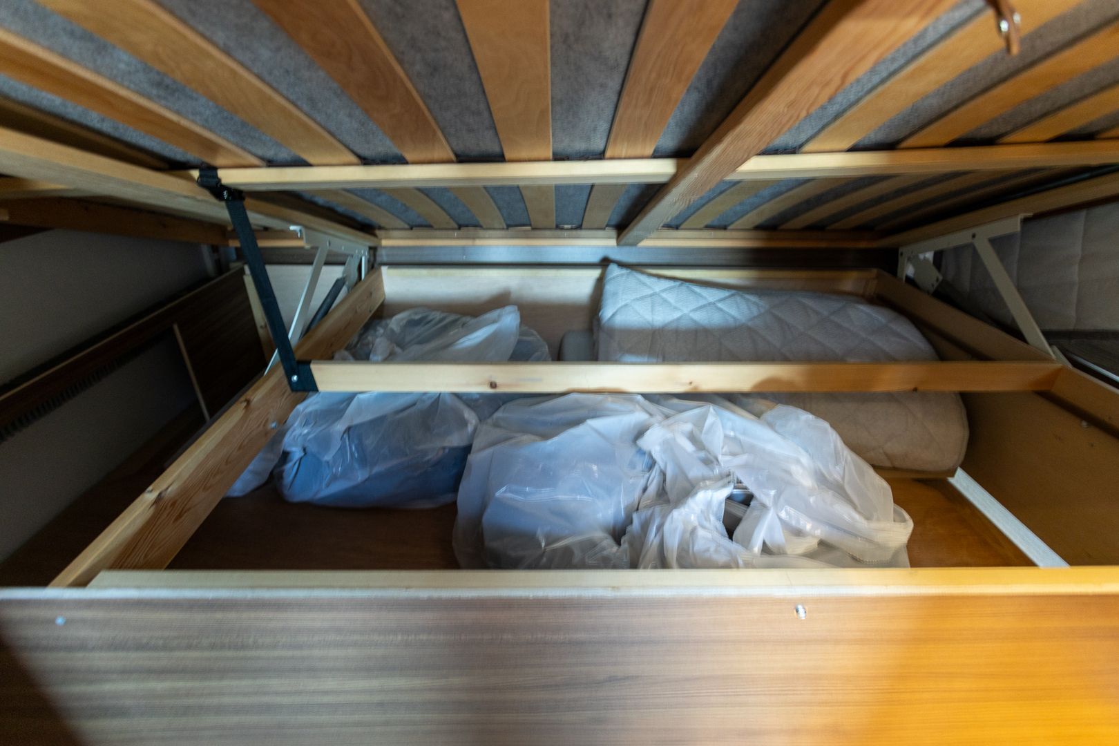 Kuva 21, Polar 560 TDB ** ALDE (KAASU/SÄHKÖ), L-KEITTIÖ, HARVINAINEN LAYOUT **