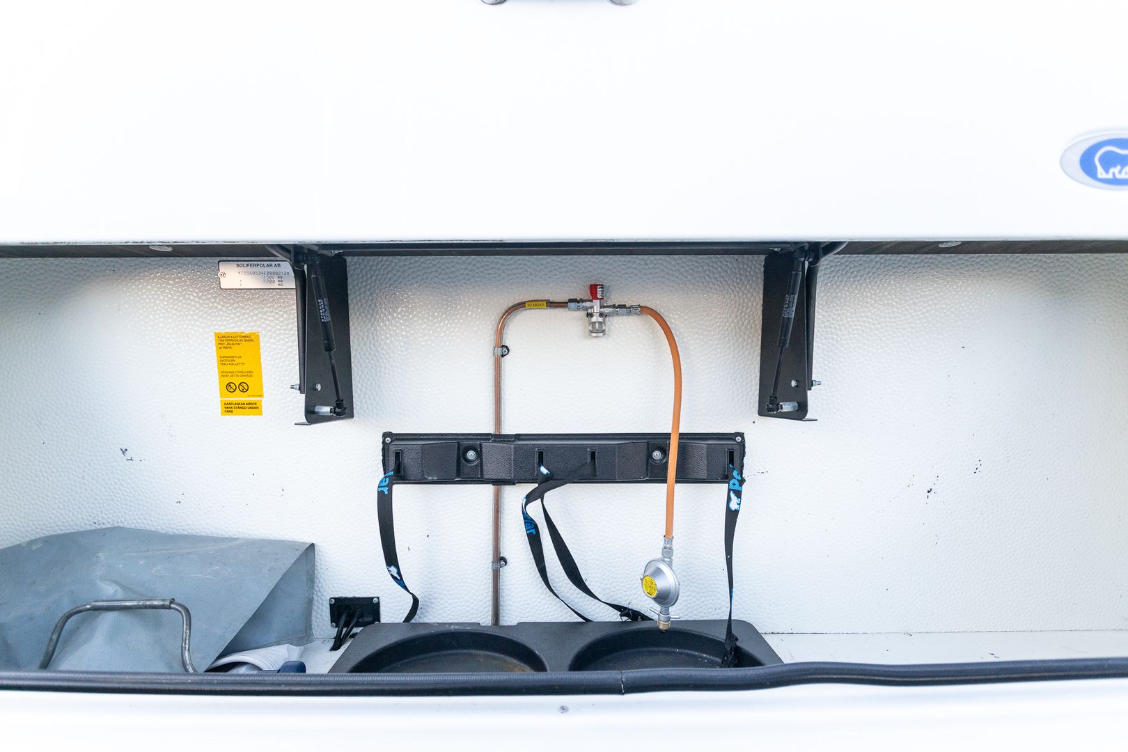 Kuva 28, Polar 560 TDB ** ALDE (KAASU/SÄHKÖ), L-KEITTIÖ, HARVINAINEN LAYOUT **