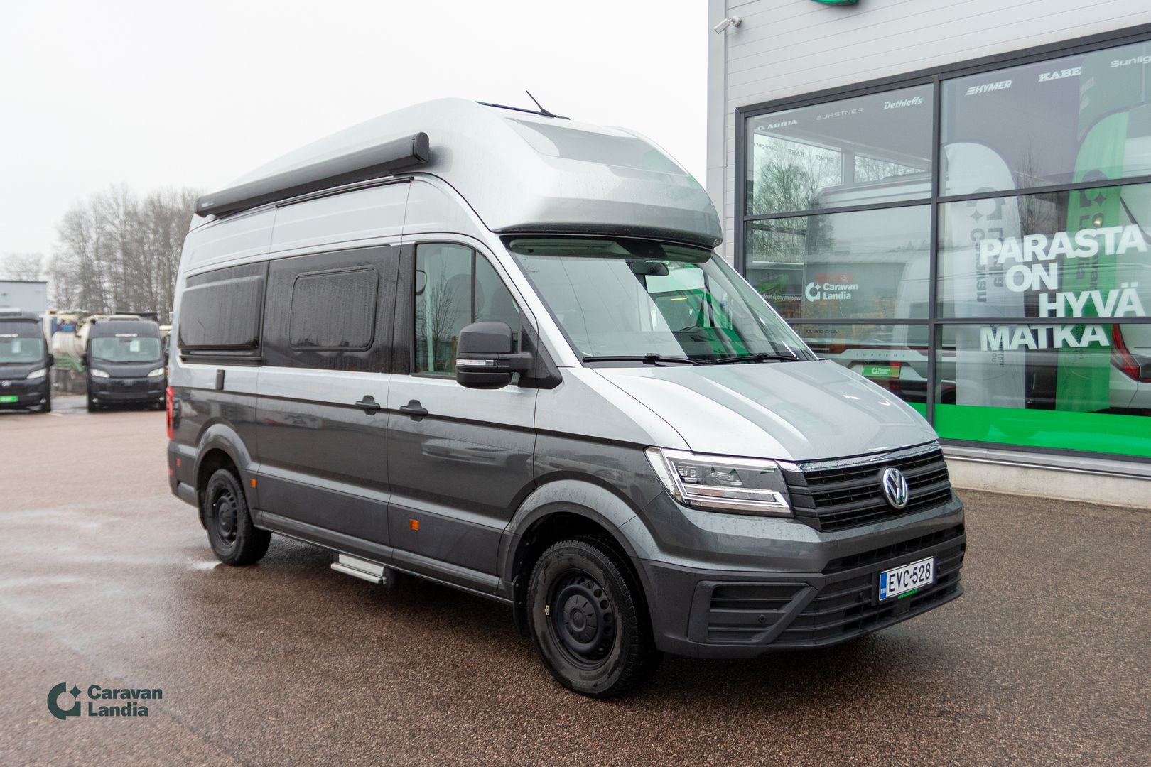 Volkswagen Grand California 2.0 TDI 180hv ** TRUMA, PARIVUODE, YLÄVUODE, MARKIISI **, kuva 1