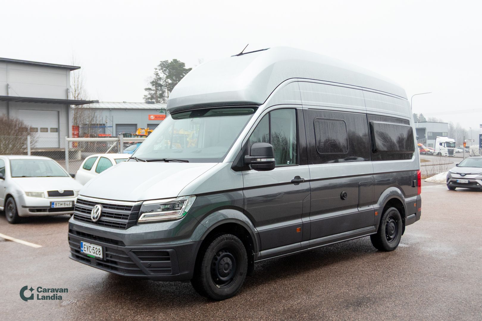 Volkswagen Grand California 2.0 TDI 180hv ** TRUMA, PARIVUODE, YLÄVUODE, MARKIISI **, kuva 5