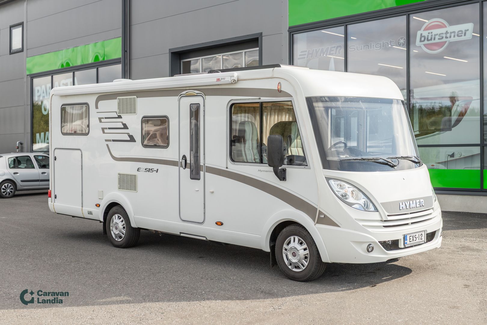 Kuva 1, Hymer Exis 644 2.3 Mjet 150hv ** TRUMA-SÄHKÖPATRUUNA, PARIVUODE, HUBBET-YLÄVUODE, MARKIISI **
