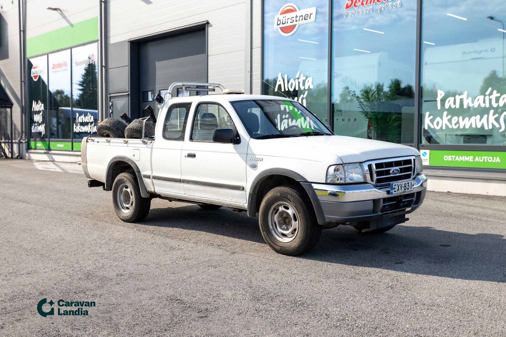Kuva 1, Ford Ranger Super Cab 2.5 TD 110hv ** AURAVARUSTUS, 2XRENKAAT, 4-VETO **