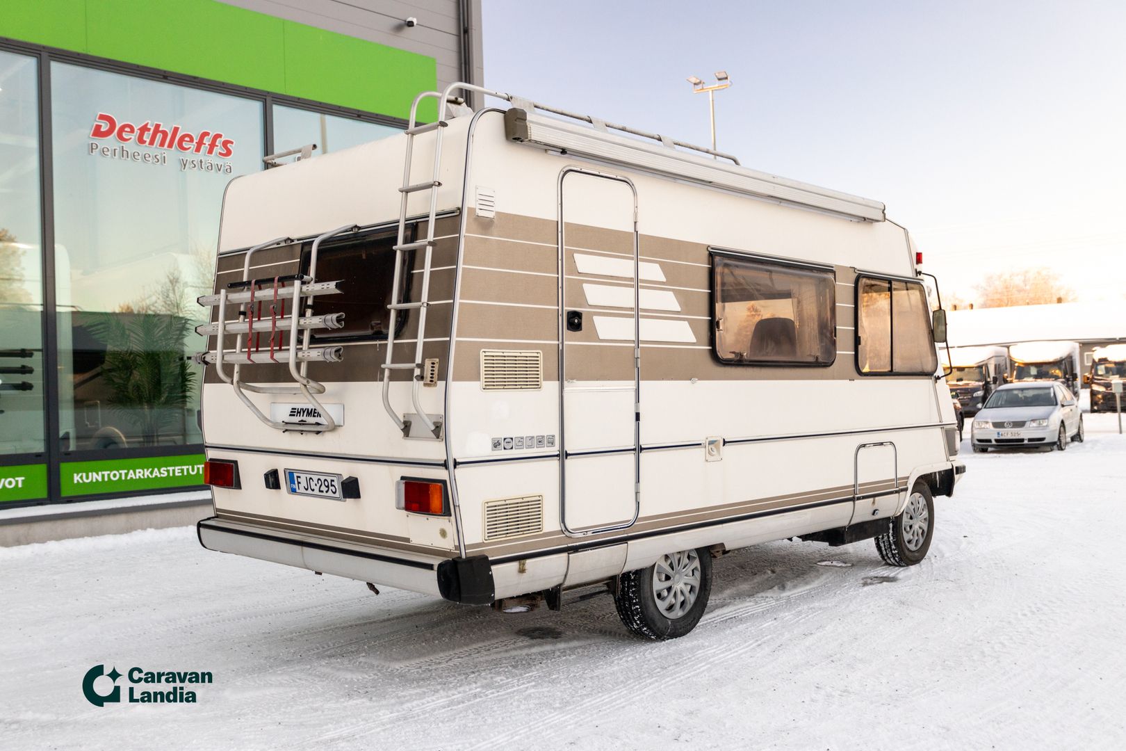 Kuva 3, Hymer Mobil 544 2.5D 95hv ** TRUMA, TAKAKEITTIÖ, HUBBET **