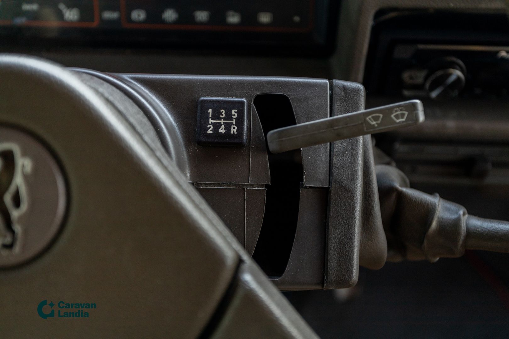 Kuva 7, Hymer Mobil 544 2.5D 95hv ** TRUMA, TAKAKEITTIÖ, HUBBET **