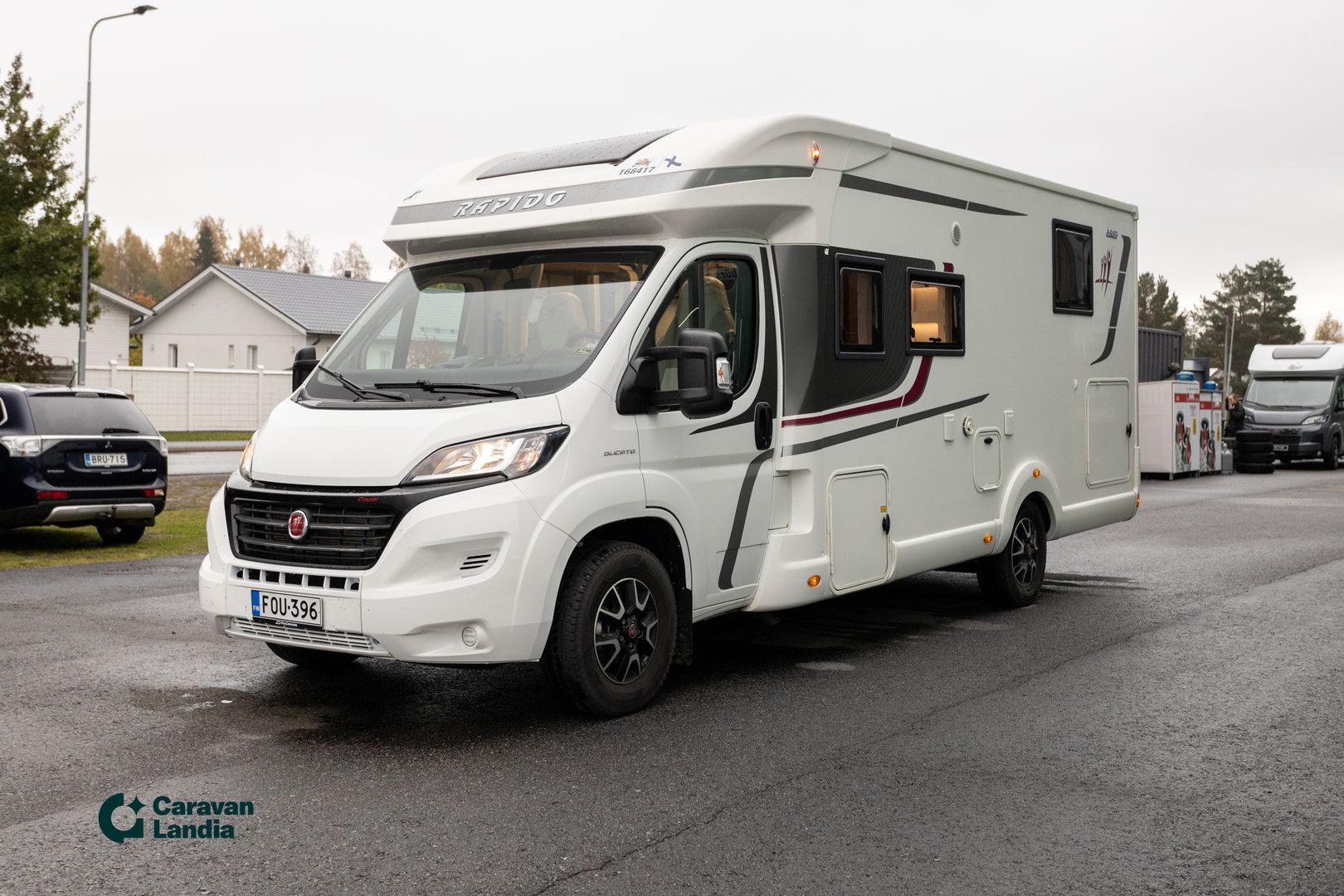 Kuva 4, Rapido 686F 2.3 Mjet 160hv ** AUTOMAATTI, SAAREKEVUODE, HUBBET LASKUVUODE **