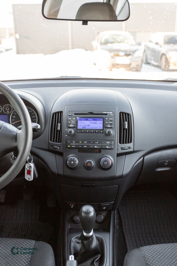 Kuva 11, Hyundai i30 Wagon 1.4 CVVT 5MT ISG Air ** Suomi-auto / Lohko+Sisäp. / 2x Renkaat **