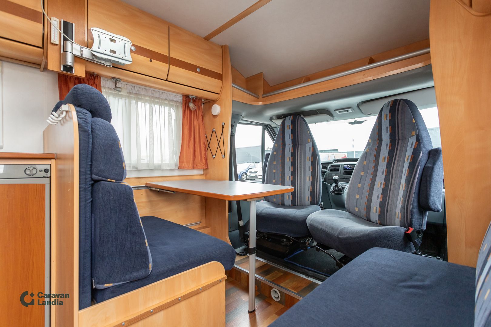 Sunlight T 63 2.2 TDCi 110hv ** TRUMA, PITKITTÄINEN-PARIVUODE, ILMASTOINTI, MARKIISI **, kuva 8