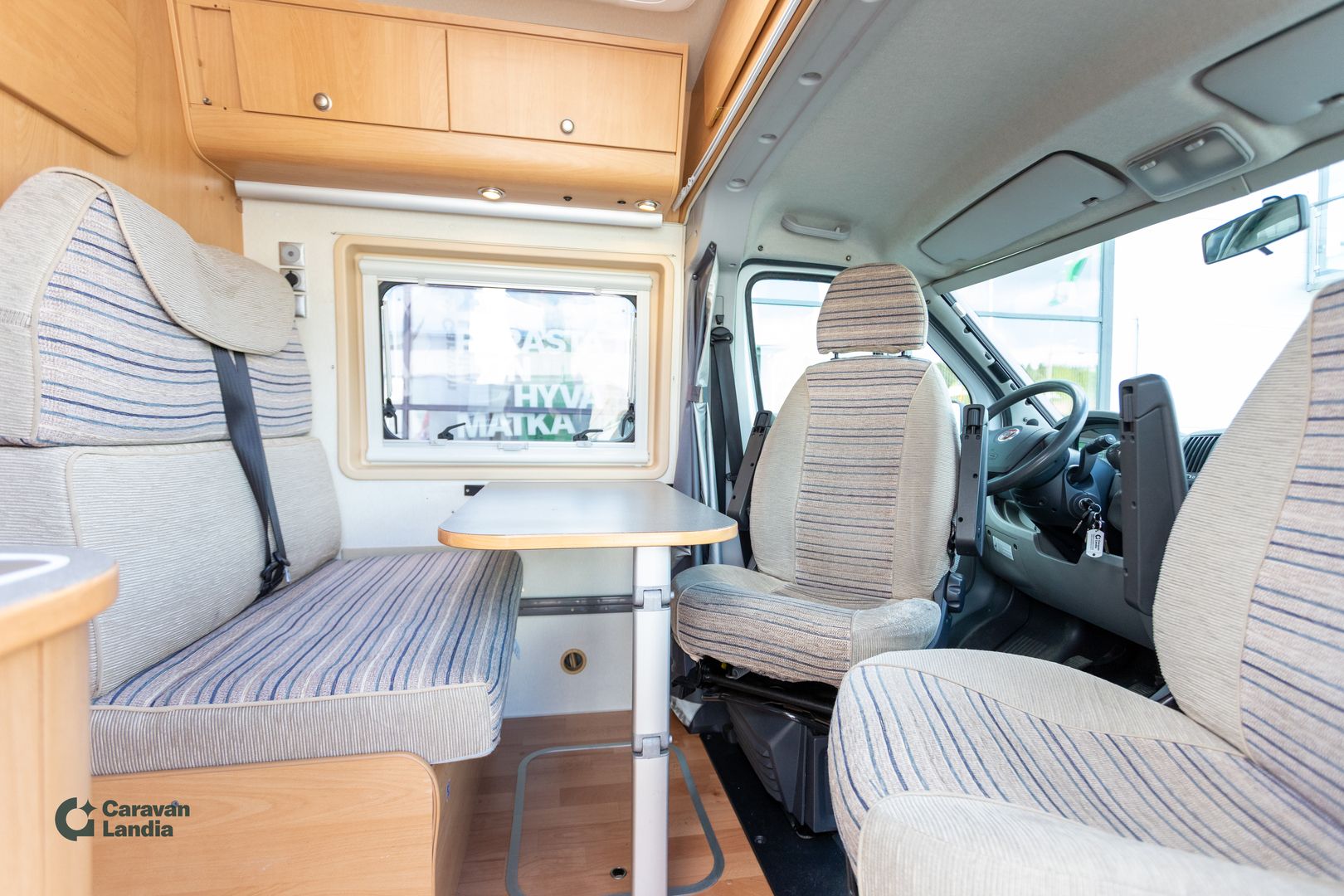 Kuva 11, Adria Twin 120hv **ILMASTOINTI, VAKKARI, KOUKKU, EBER, LOHKARI**