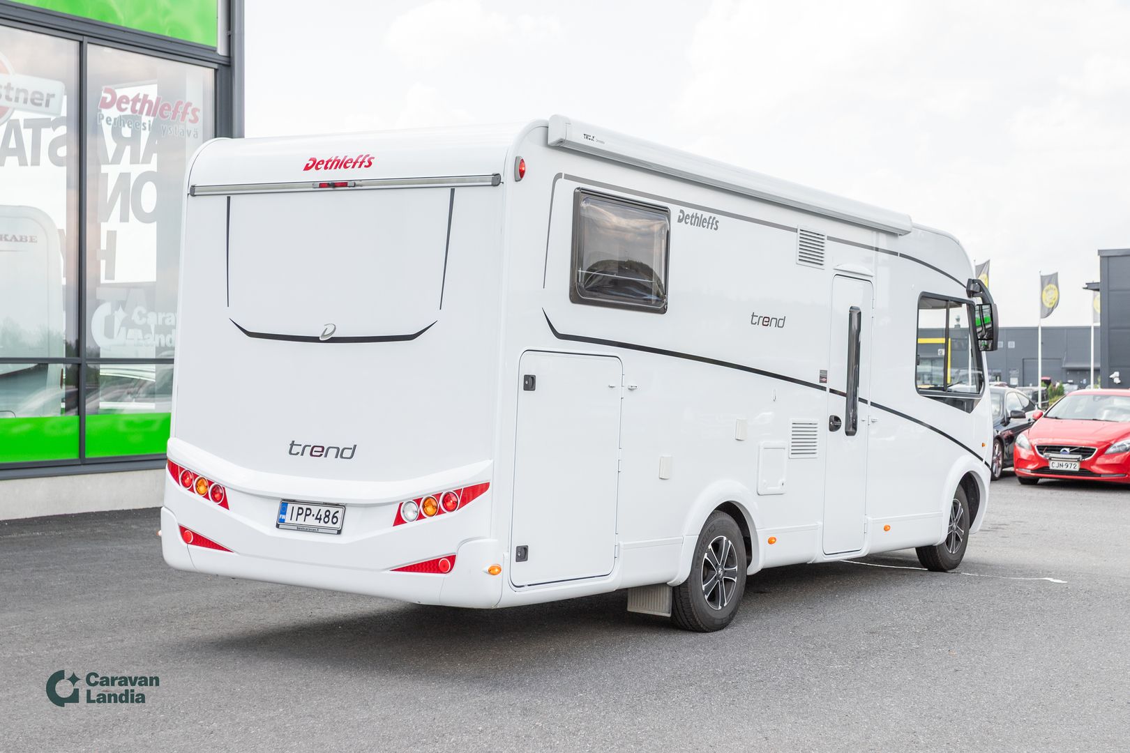 Kuva 3, Dethleffs Trend I 7057 EB 2.2 Mjet 140hv ** AUTOMAATTI, ERILLISVUOTEET, HUBBET-YLÄVUODE **