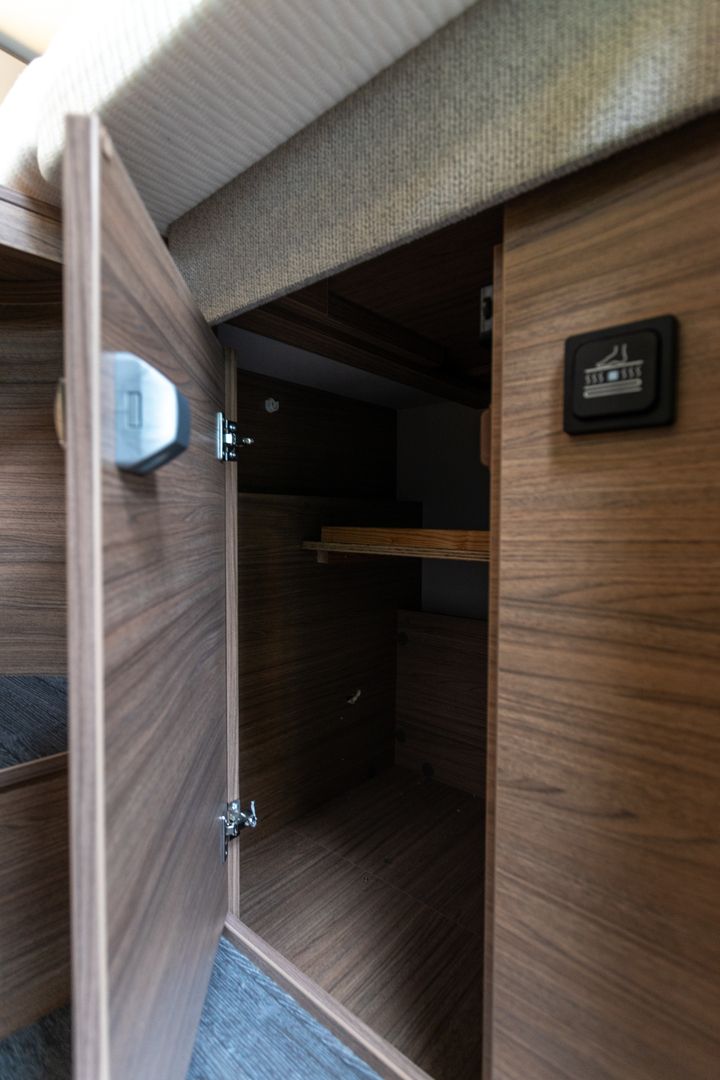 Knaus Van Ti Vansation 650 MEG 2.2 Mjet 140hv ** AUTOMAATTI, 2xILMSTOINTI, ERILLISVUOTEET **, kuva 32