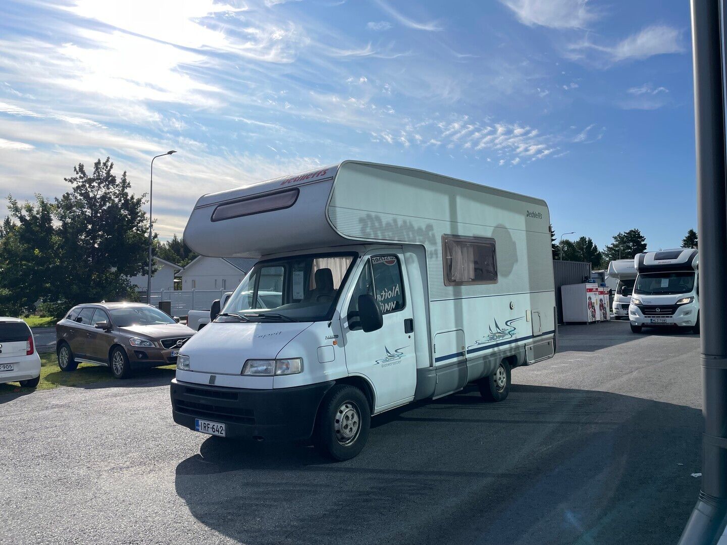 Dethleffs A 5830 2.8 idTD, 120hv ** TRUMA, MARKIISI, PYÖRÄTELINE **, kuva 4