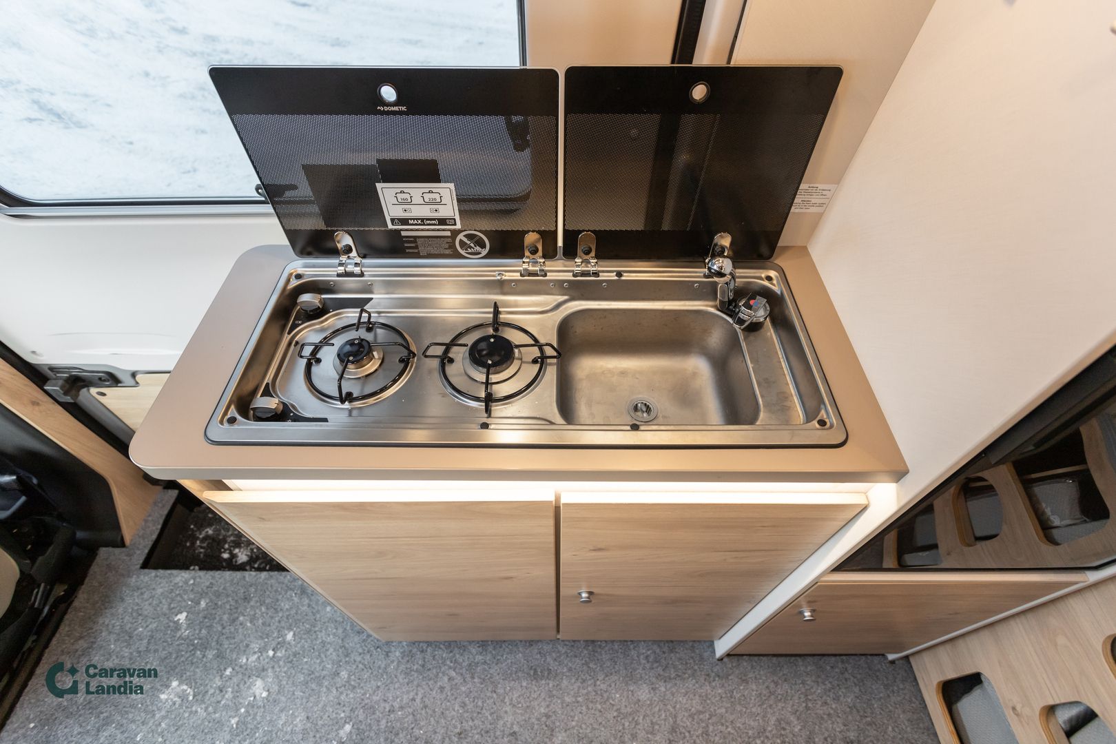 Kuva 10, Dethleffs GlobeTrail 590C 2.0 TDCi 130hv ** AUTOMAATTI, TRUMA, MARKIISI **