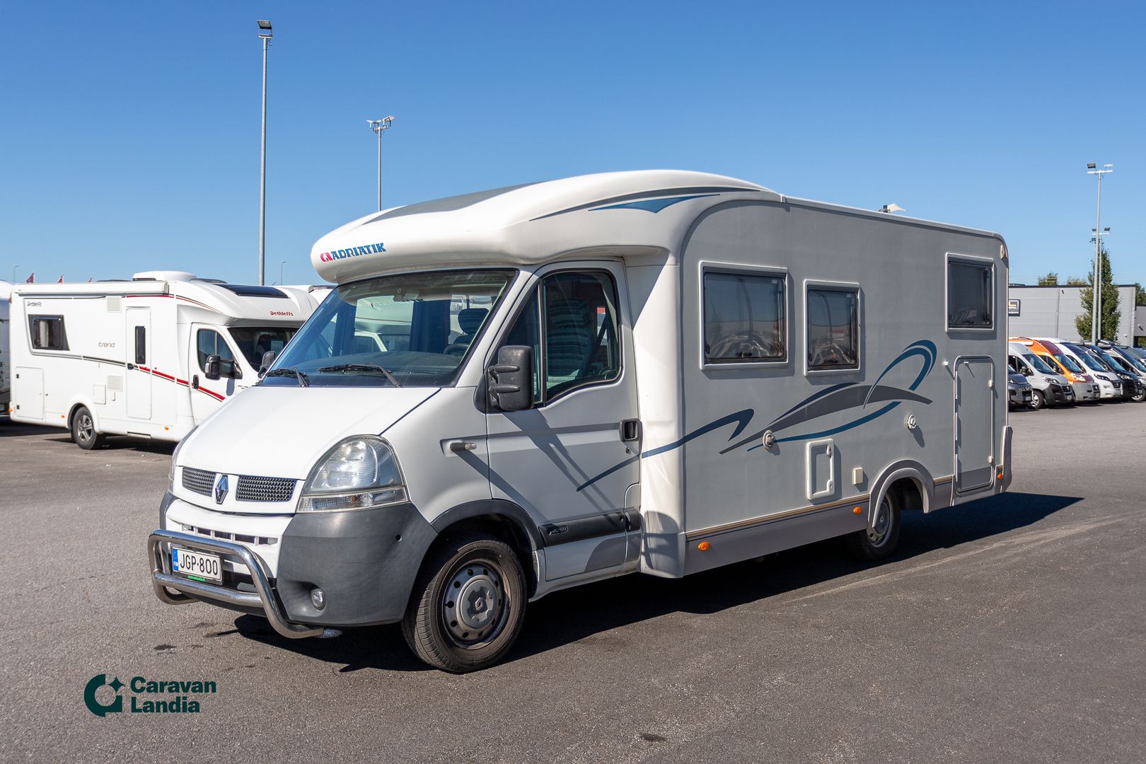 Kuva 5, Adria Izola S687 SPG 2.5 dCI 115hv ** TRUMA (KAASU/SÄHKÖ), 2X ILMASTOINTI, VAKKARI **