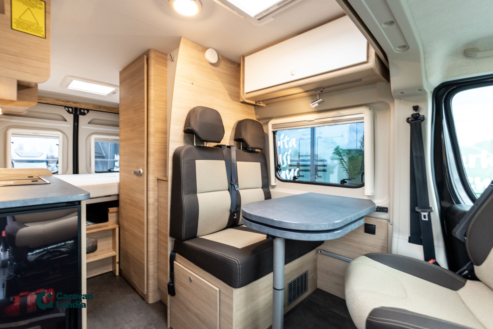 Roadcar R 600 2.2 HDi 140hv ** TRUMA (KAASU/SÄHKÖ), MARKIISI, LISÄVUODE **, kuva 8