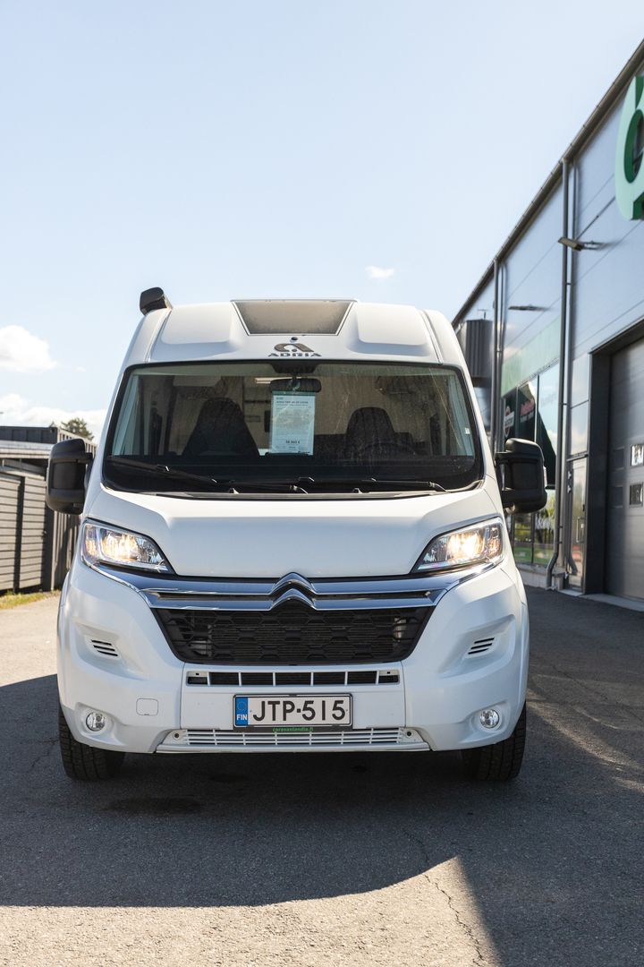 Adria Twin 600 SP Axess 2.2 BlueHDi 140hv ** KORKO 2,99%, TRUMA, PARIVUODE, MARKIISI **, kuva 6