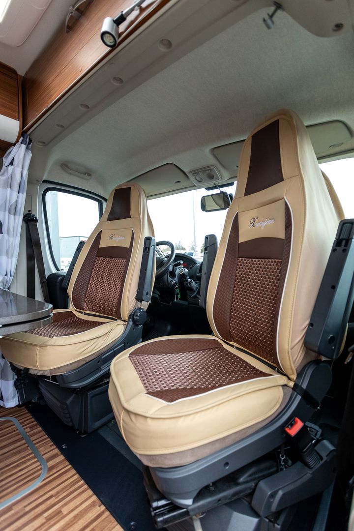 Adria Twin SL 2.3 Mjet 150hv ** TRUMA (KAASU/SÄHKÖ), ERILLISVUOTEET, DIESELLISÄLÄMMITIN **, kuva 13