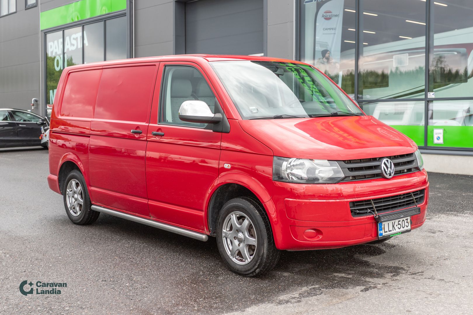 Kuva 1, Volkswagen Transporter 2.0 TDI 62kw umpipakettiauto ** Suomi-auto / Koukku / 2x Renkaat **