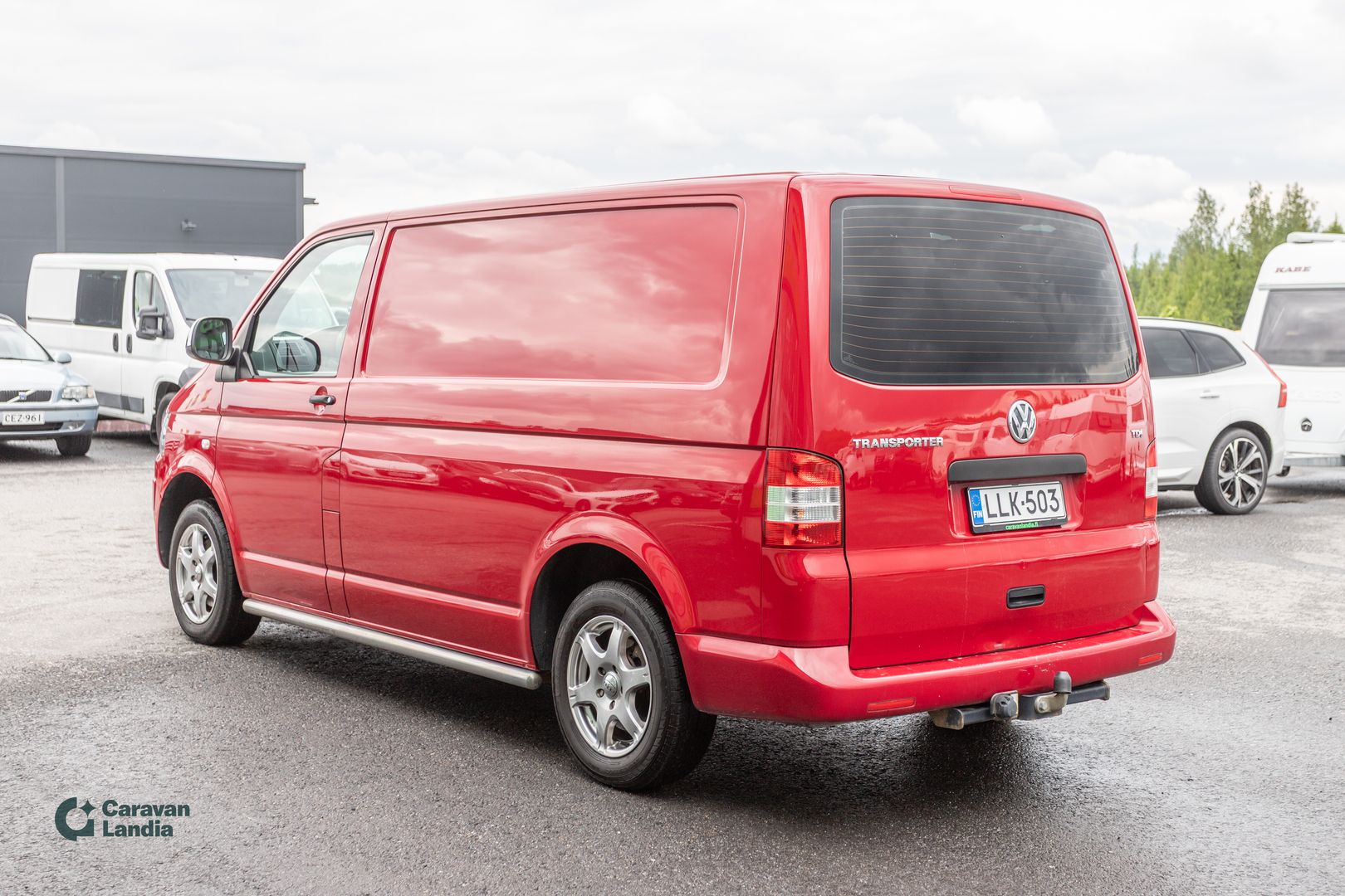 Volkswagen Transporter 2.0 TDI 62kw umpipakettiauto ** Suomi-auto / Koukku / 2x Renkaat **, kuva 4