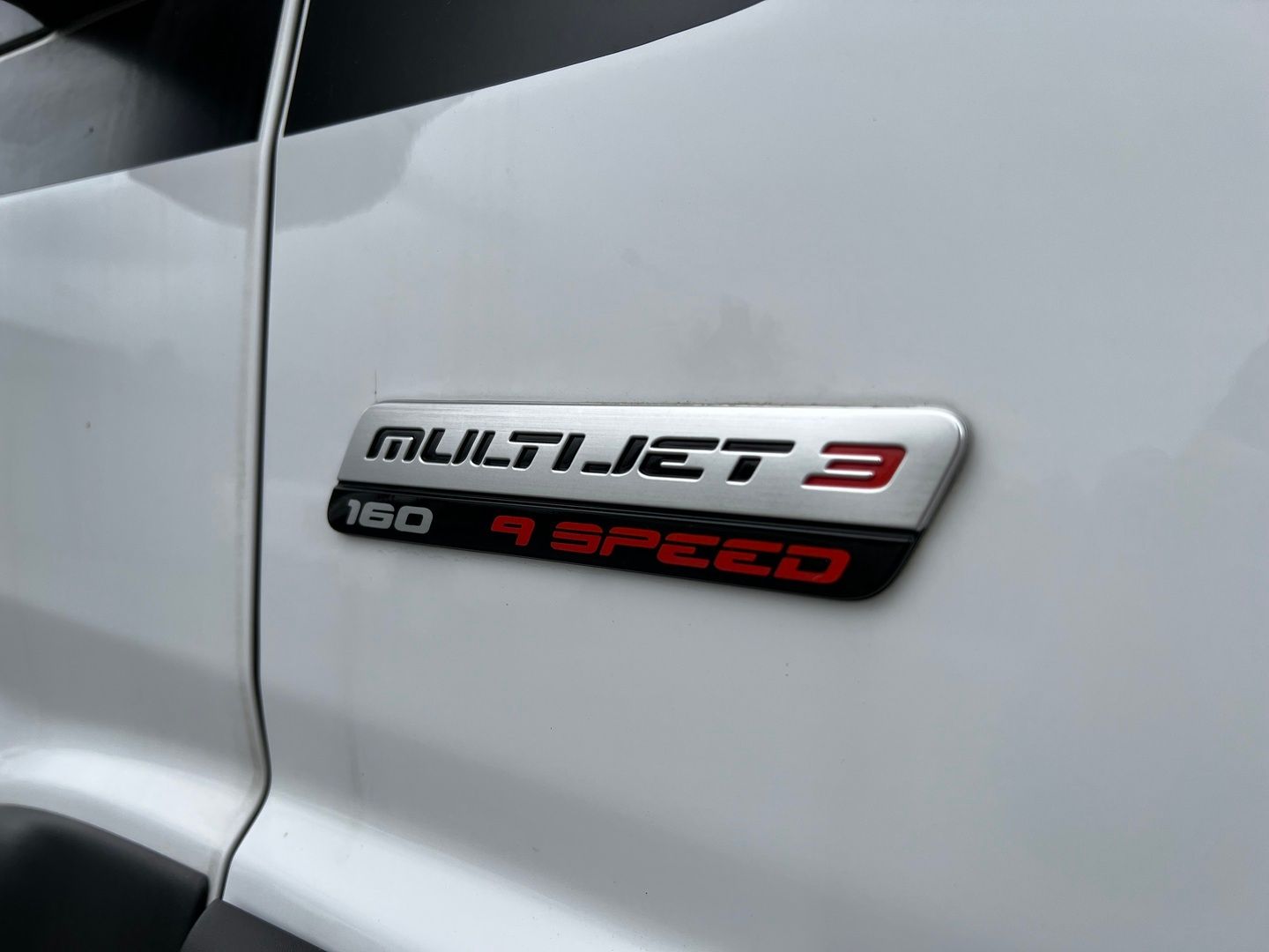 Kuva 6, Challenger X 150 Open Edition 2.2 Mjet 160hv aut ** DIESEL-KESKUSLÄMMITYS, SÄHKÖ-HUBBET, AURINKOPANEELI, MARKIISI **