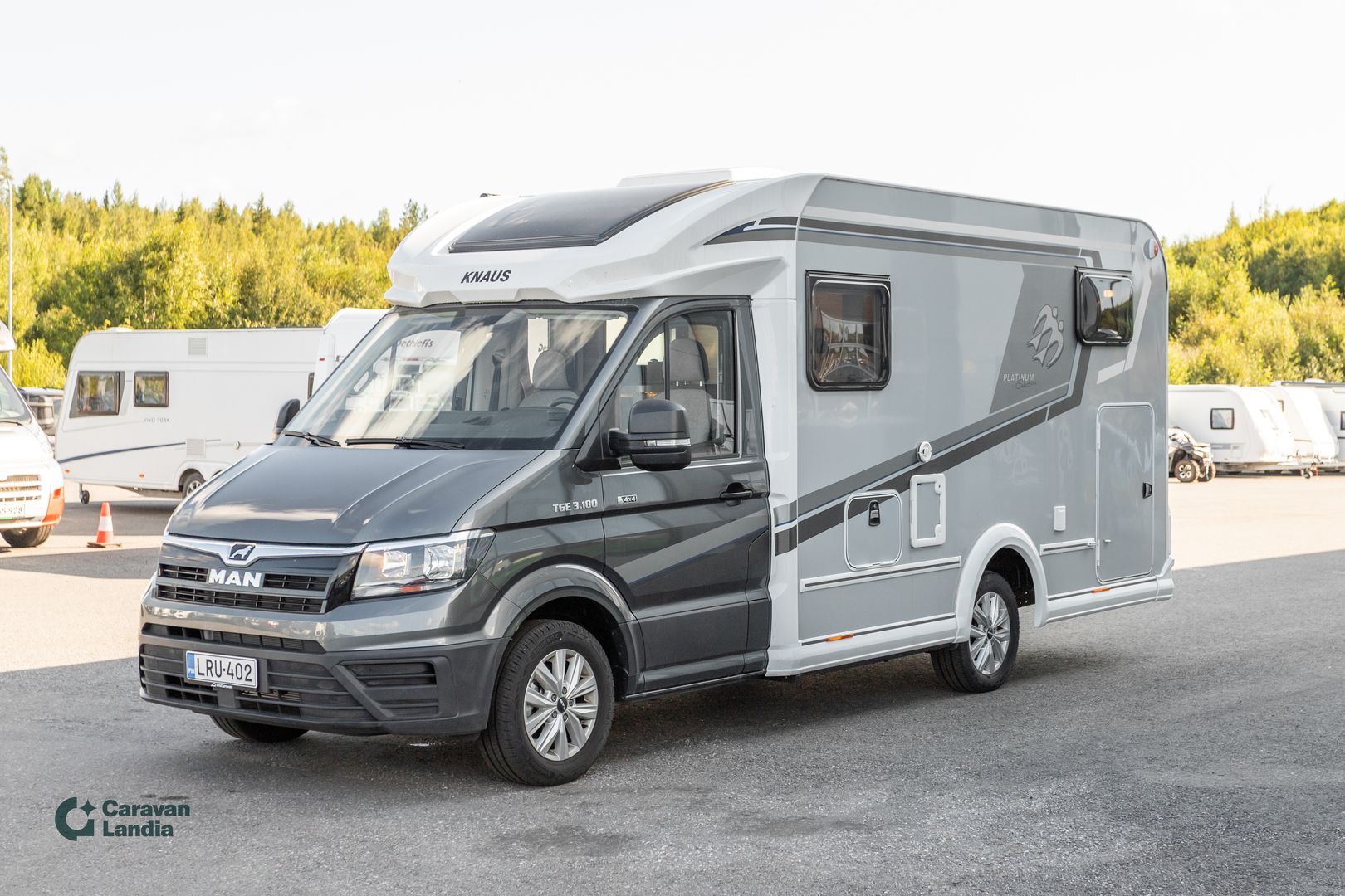Kuva 5, Knaus Van TI Plus 650 MEG Platinum Selection 2.0 TDI 180hv ** ALDE, ERILLISVUOTEET, MARKIISI, AUTOMAATTI **