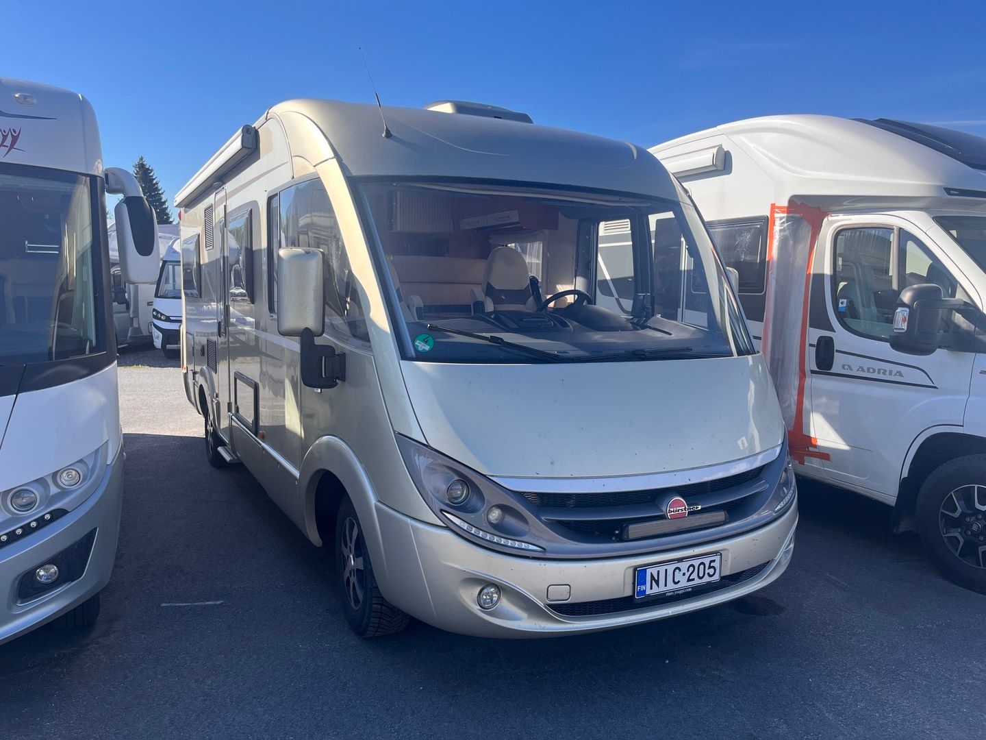 Burstner Aviano I 709 2.3 Mjet 150hv ** JUURI SAAPUNUT, TRUMA, SÄHKÖPATRUUNA, AUTOMAATTI **, kuva 1