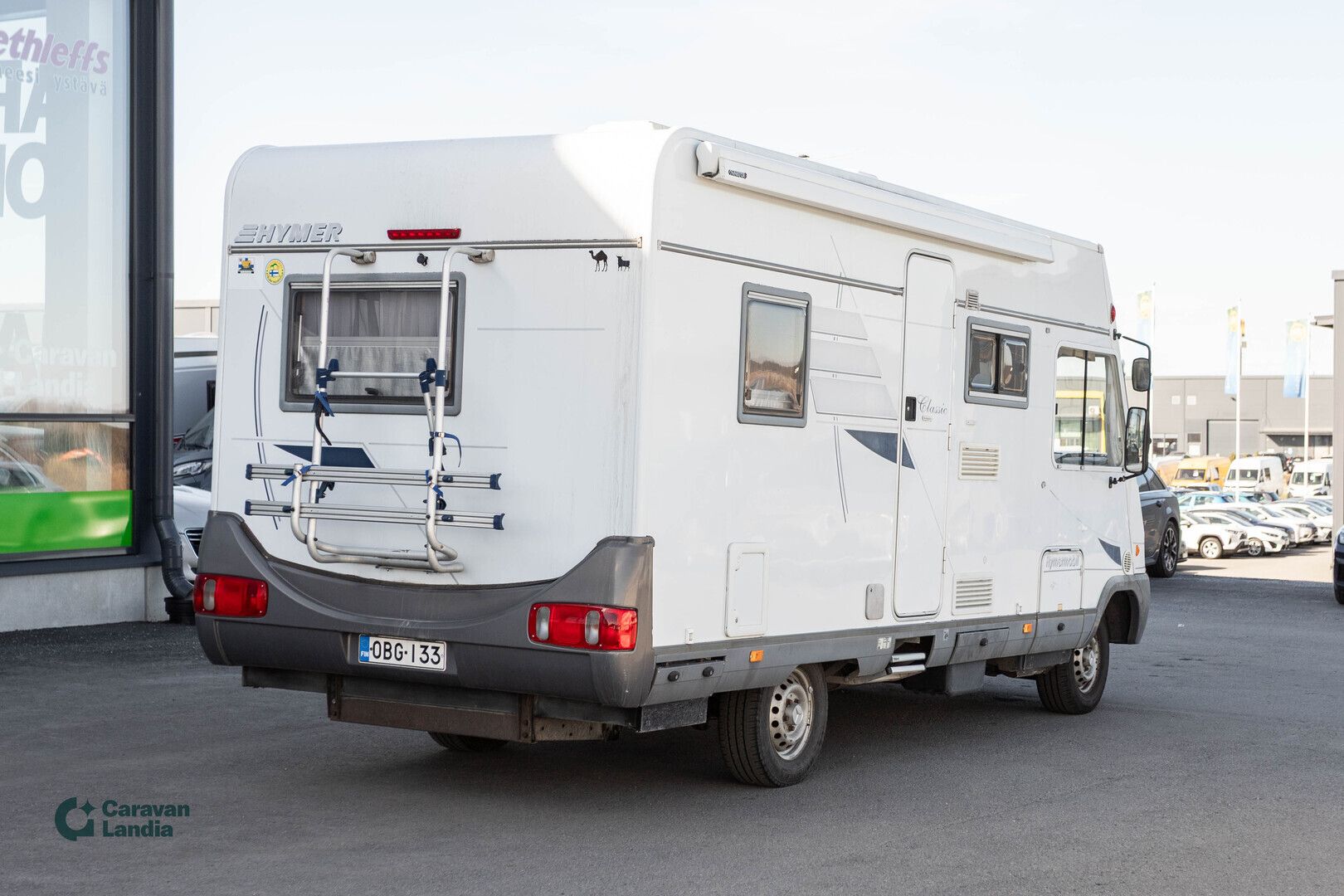 Kuva 2, Hymer BCM 575 316 CDI ** TRUMA, PITKITTÄINEN-PARIVUODE, HUBBET-YLÄVUODE, MARKIISI **