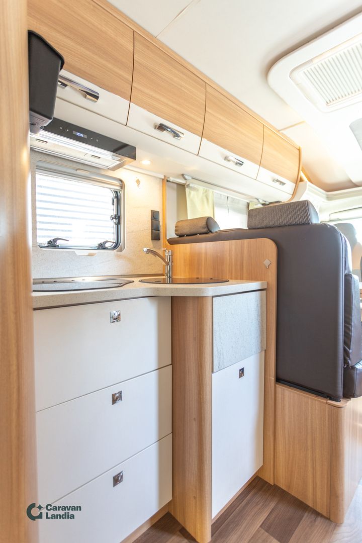 Dethleffs Advantage T 7051 DBM 2.3 Mjet 150hv ** ALDE, AUTOMAATTI, SAAREKEVUODE **, kuva 10