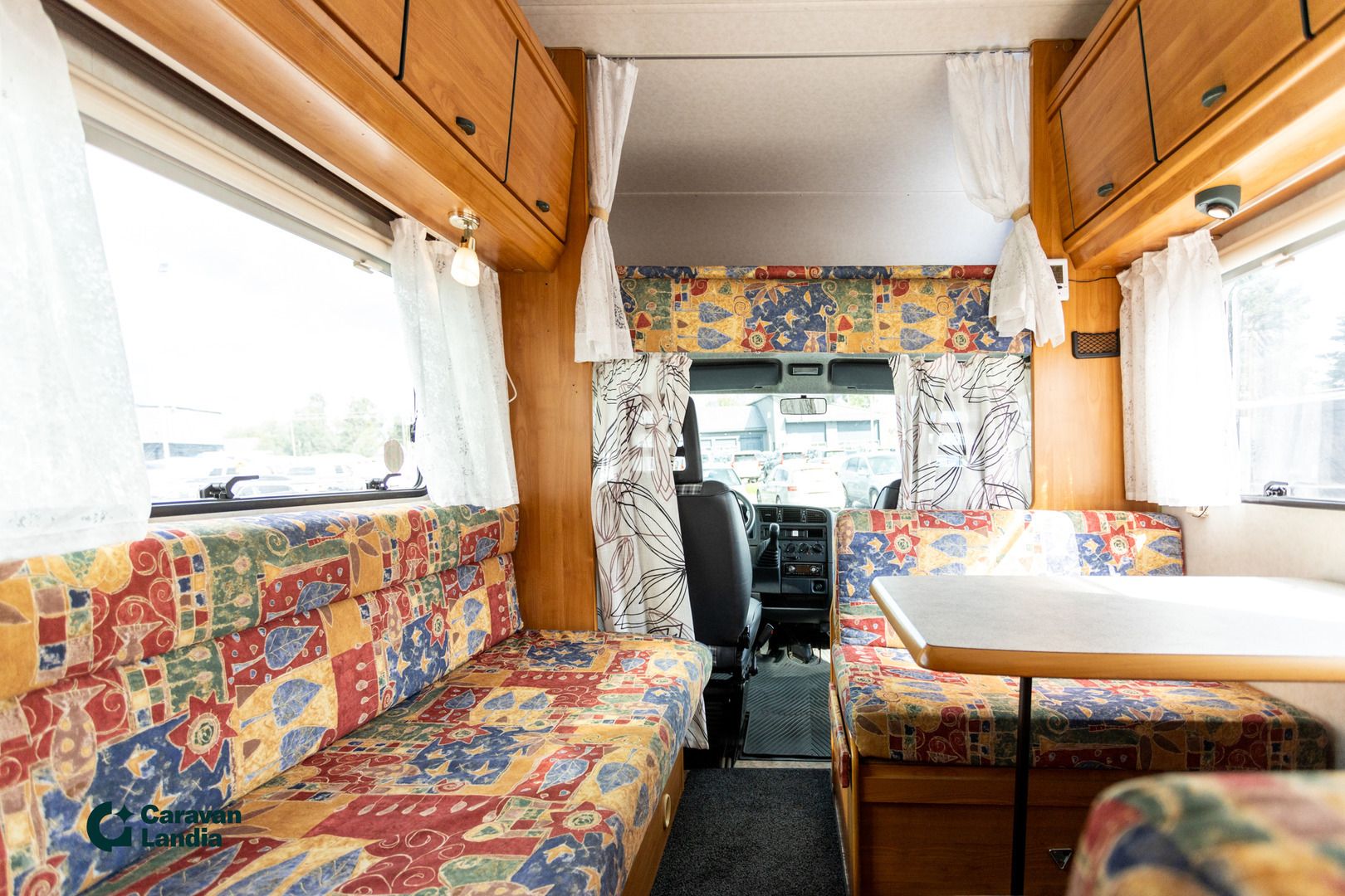 Kuva 7, Hymer Swing 544 K 1.9 TD ** TRUMA, TAKAKEITTIÖ, REK-7