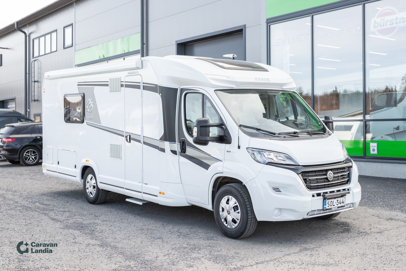 Kuva 1, Knaus Sky Ti 700 MEB Platinum Selection 2.3 Mjet 140hv ** TRUMA-SÄHKÖPATRUUNA, ERILLISVUOTEET, TAKA-WC **