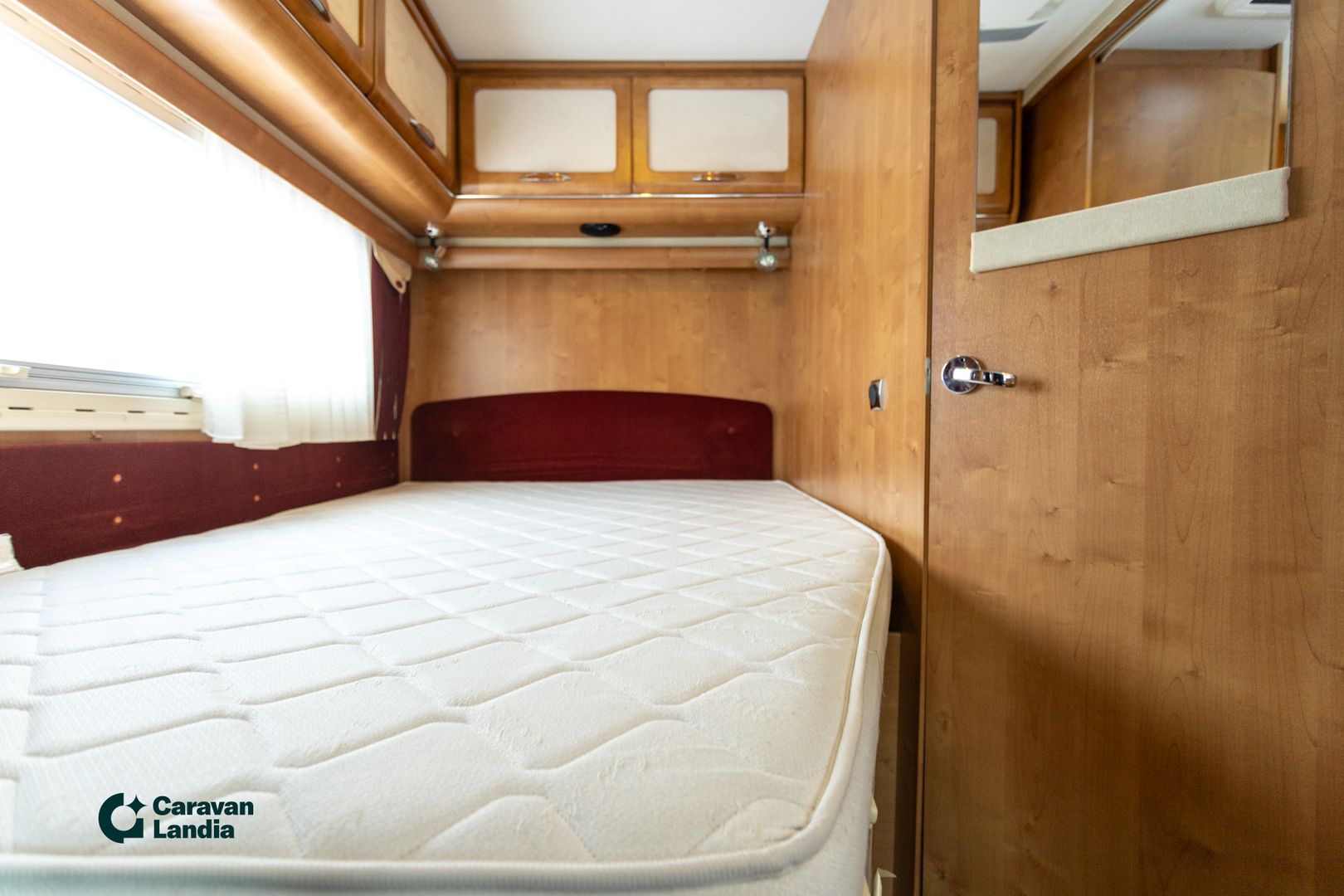 Kuva 14, Rapido 776 FF 2.3 Mjet 130hv ** TRUMA-SÄHKÖPATRUUNA, LASKUVUODE, 2X ILMASTOINTI **