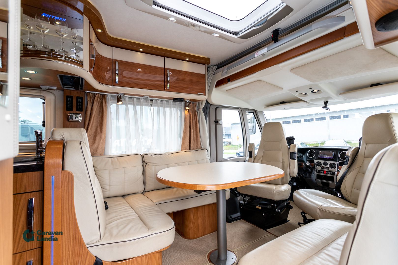 Kuva 8, Hymer B 799 XL 3.0 HPi 170hv ** AUTOMAATTI, ALDE, 2XILMASTOINTI **