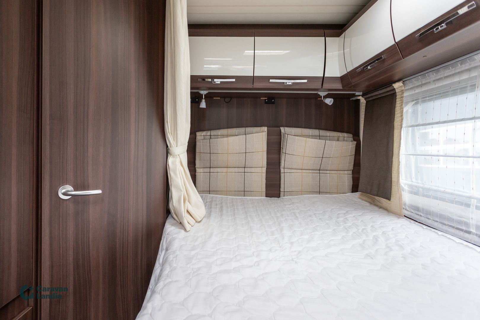 Kuva 11, Burstner Nexxo T 569 2.3 Mjet 130hv ** TRUMA, PITKITTÄINEN-PARIVUODE, MARKIISI **