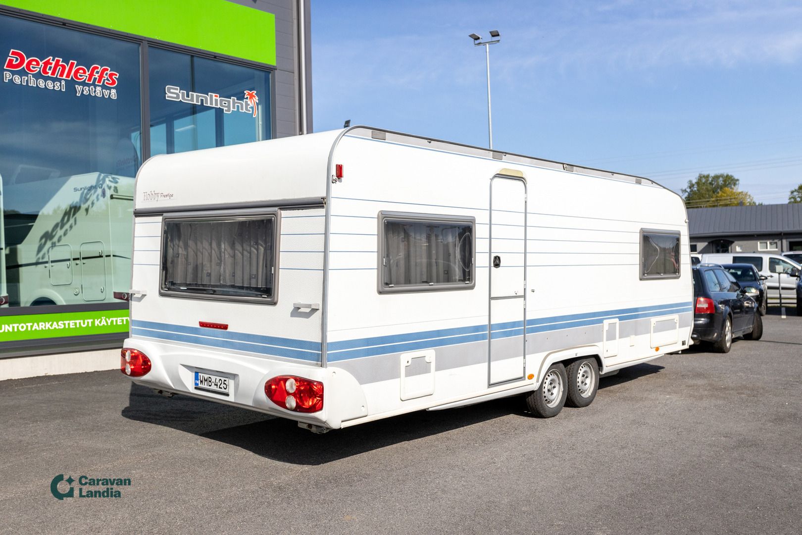 Kuva 3, Hobby Prestige 610 Prestige 610 ** TRUMA, PITKITTÄINEN-PARIVUODE **