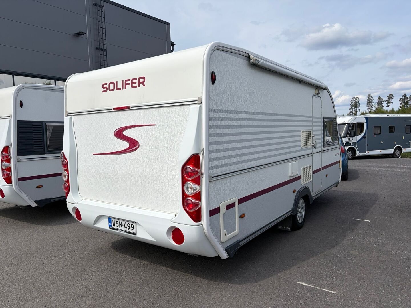 Kuva 2, Solifer Artic 520 ** ALDE, PITKITTÄINEN PARIVUODE, JUURI SAAPUNUT **
