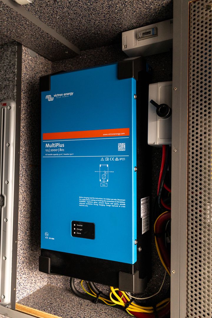 Kuva 43, Carthago Chic E-Line I 51QB 3.0 Mjet 180hv ** AUTOMAATTI, HYDR TUKIJALAT, SAAREKEVUODE, OMAVARAINEN **