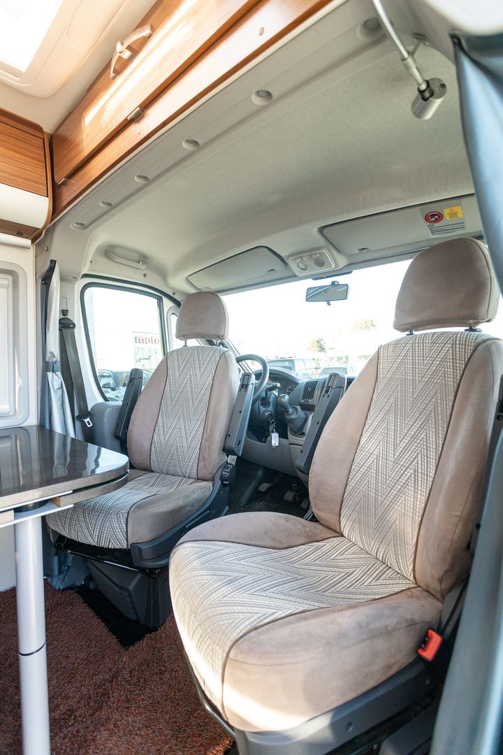 Kuva 12, Adria Twin SP 2.3 Mjet 120hv ** TRUMA, PARIVUODE, KOUKKU **