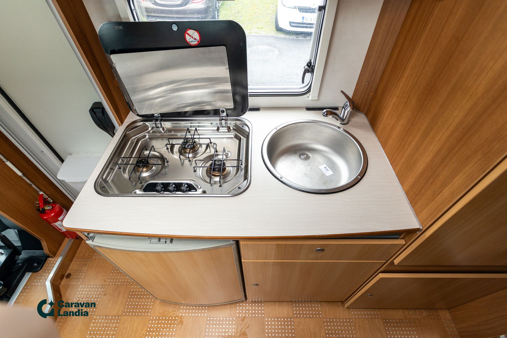 Kuva 10, Carado T 337 2.2 TDCi 110hv ** OHJAAMOILMASTOINTI, ERILLISVUOTEET **