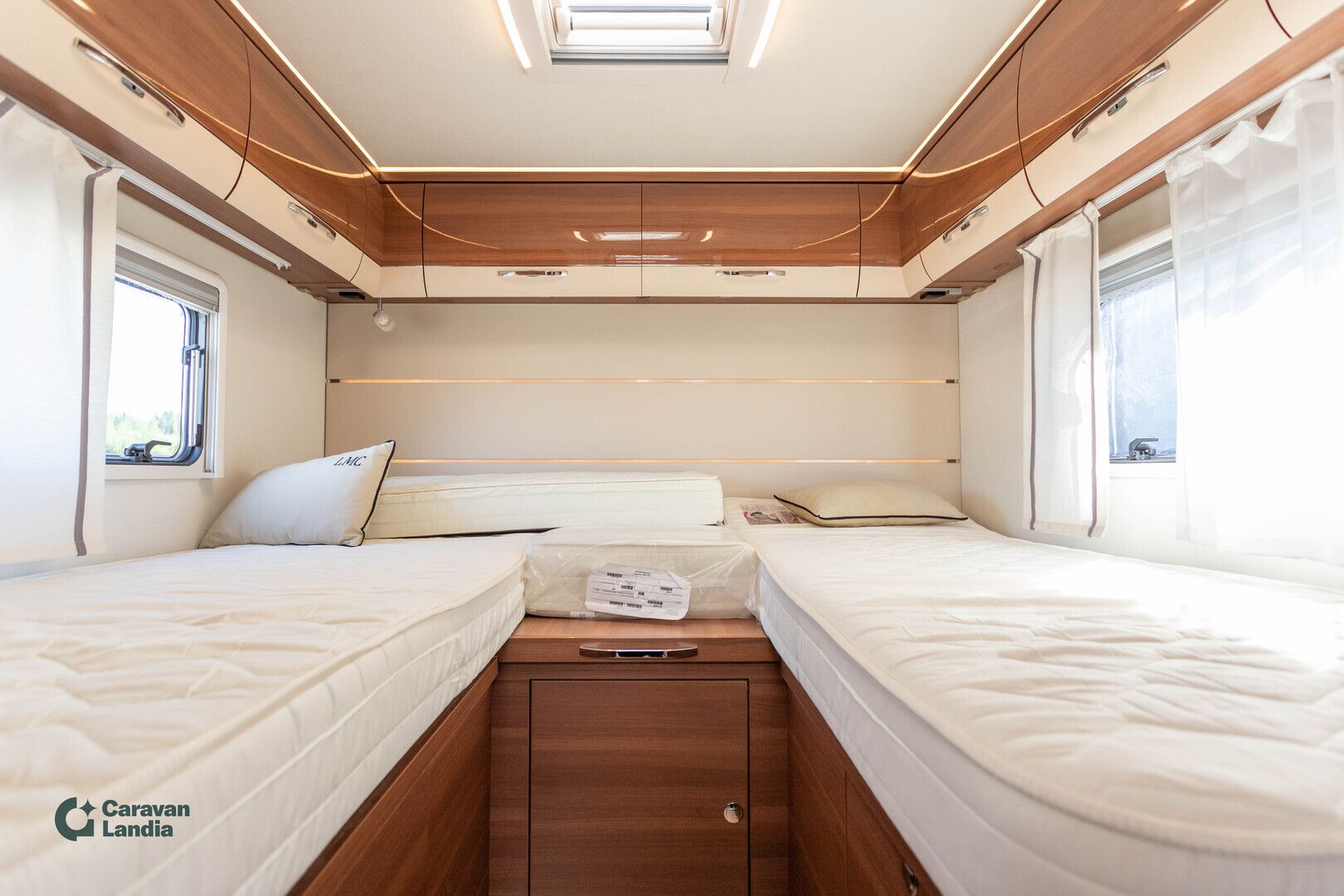 Kuva 20, Lmc Cruiser Comfort T672 2.3 Mjet 130hv ** ALDE, ERILLISVUOTEET, MARKIISI **