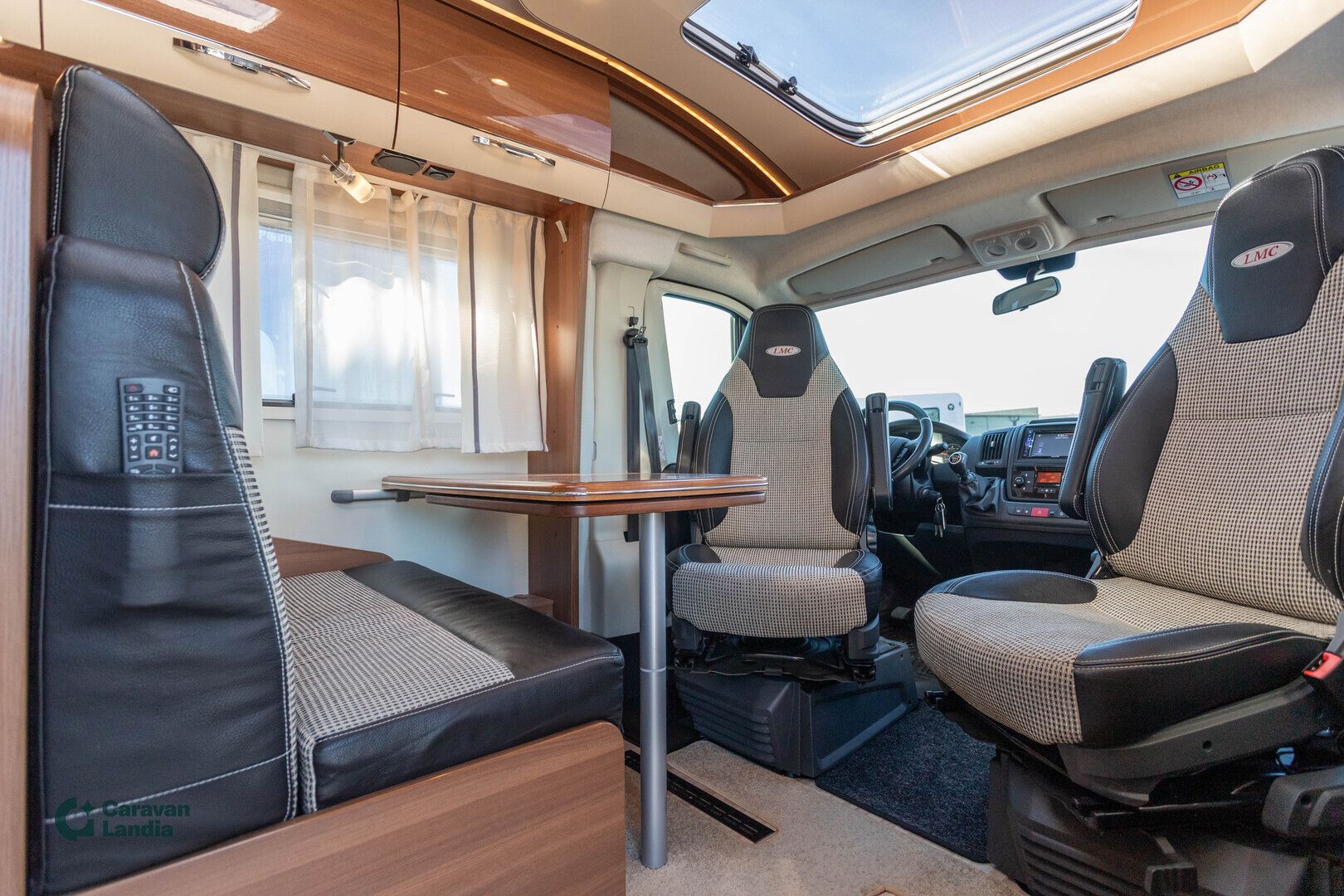 Kuva 8, Lmc Cruiser Comfort T672 2.3 Mjet 130hv ** ALDE, ERILLISVUOTEET, MARKIISI **