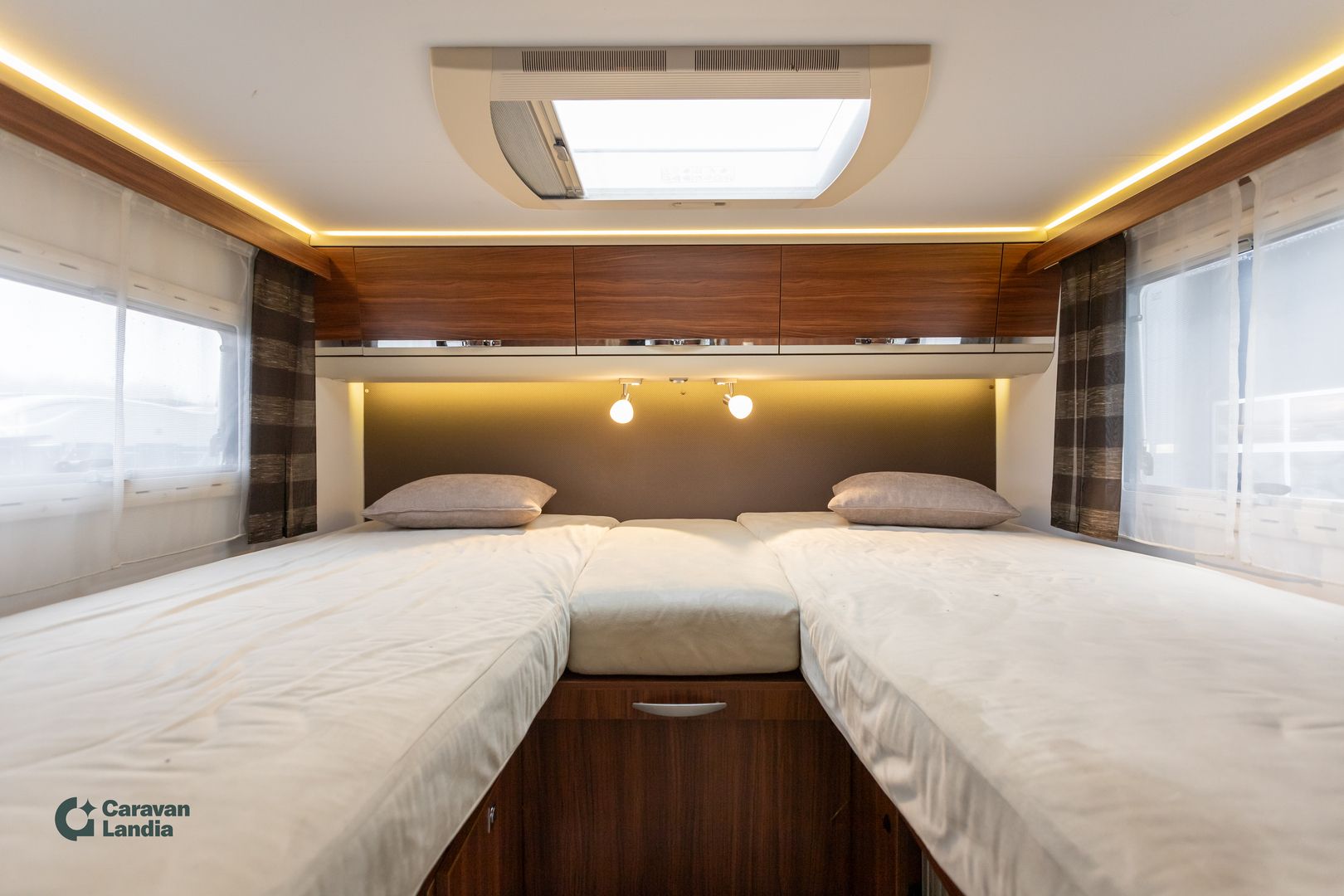 Adria Coral S 670 SL 2.3 Mjet 150hv ** ALDE, ERILLISVUOTEET, 2X ILMASTOINTI, MARKIISI **, kuva 14