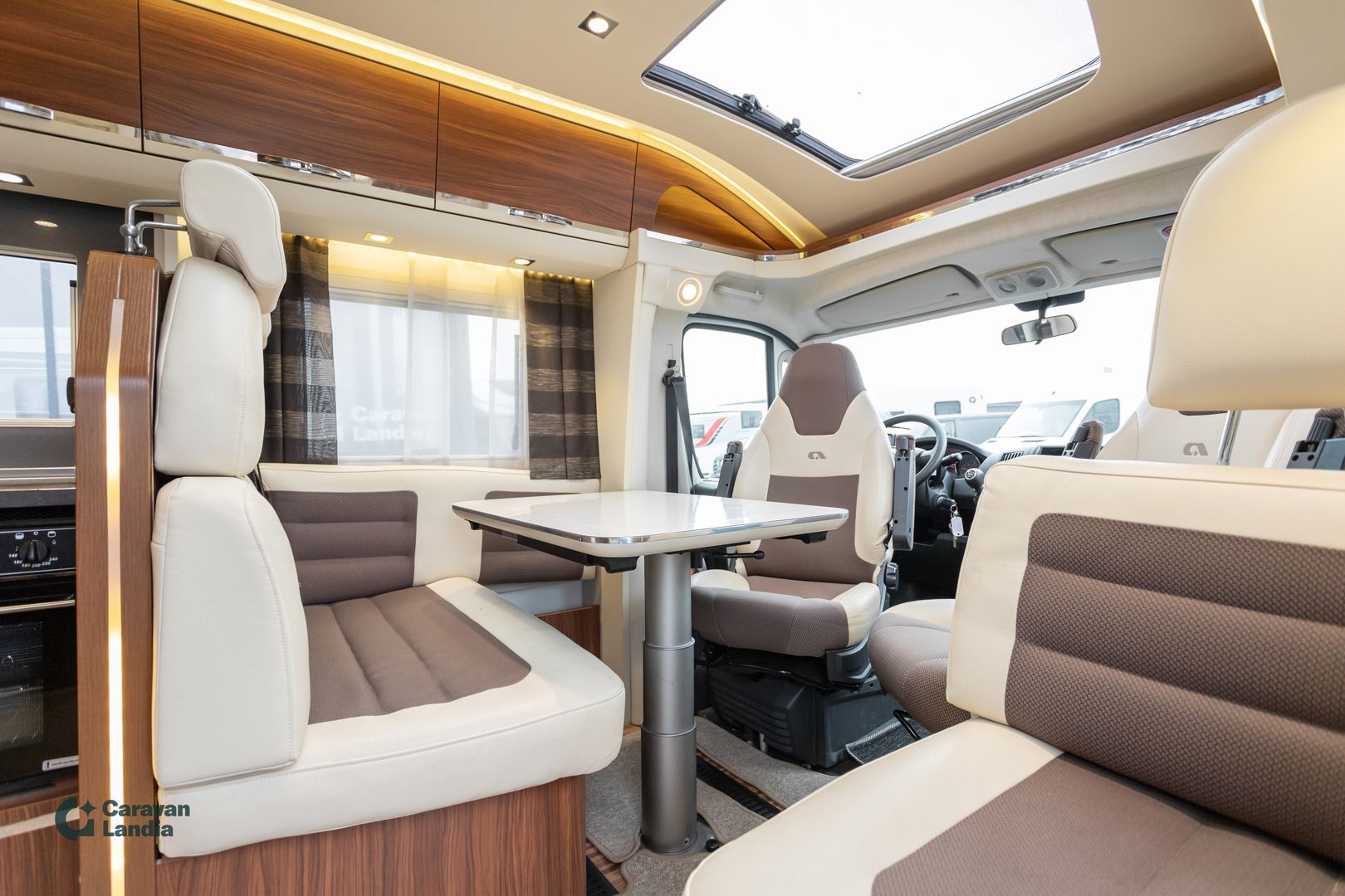 Adria Coral S 670 SL 2.3 Mjet 150hv ** ALDE, ERILLISVUOTEET, 2X ILMASTOINTI, MARKIISI **, kuva 8