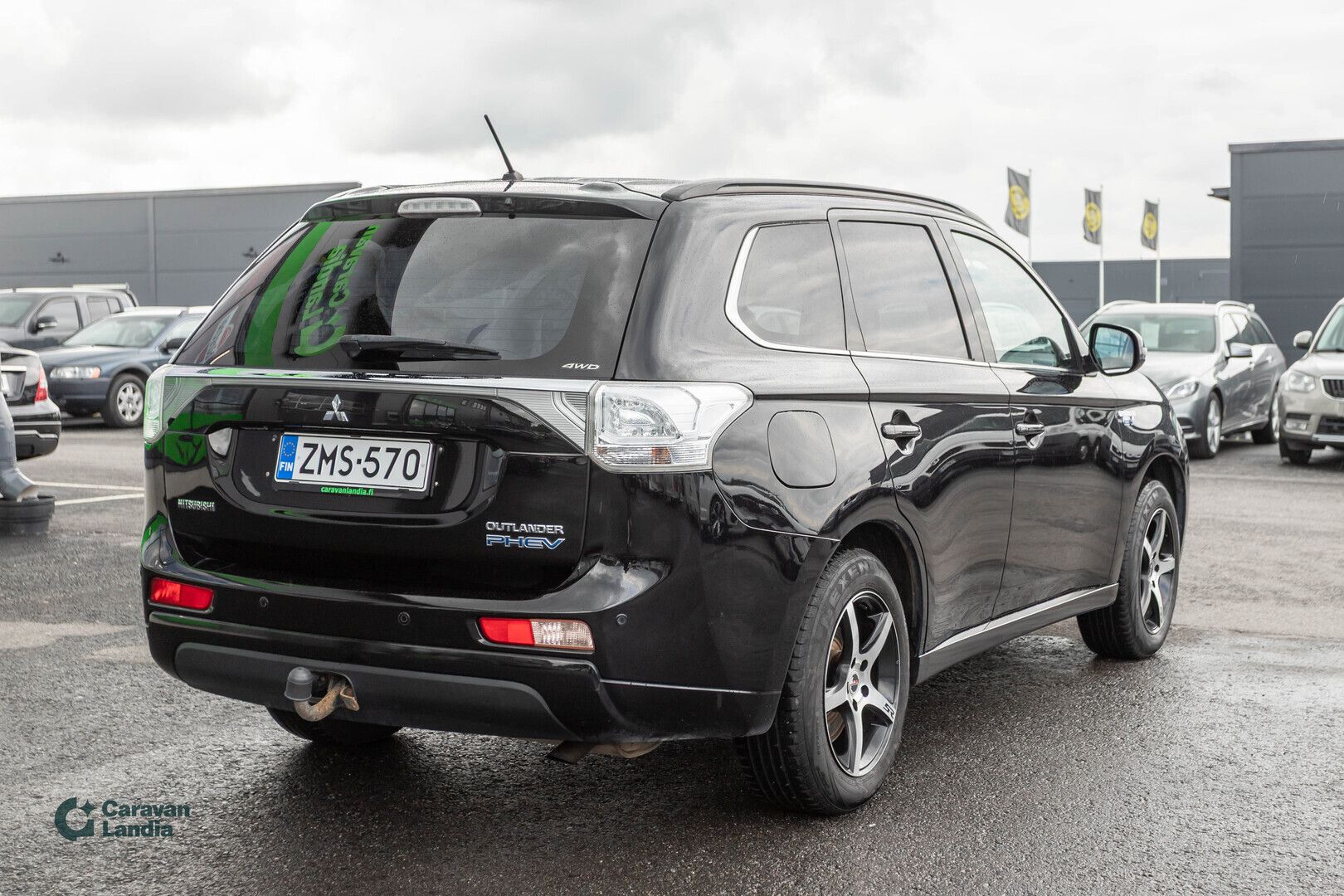 Kuva 2, Mitsubishi Outlander PHEV Instyle Navi 4WD 5P ** Navi / Rockford / Lohko+sisäp. / Nahkasisusta **